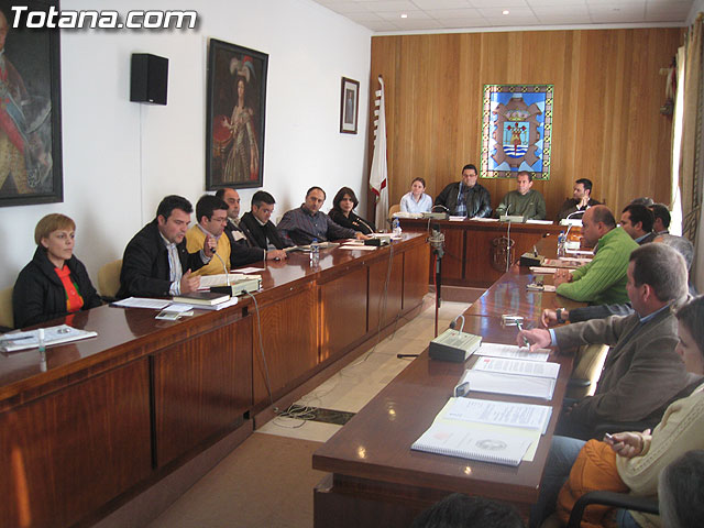 EL PLENO DEL AYUNTAMIENTO DE TOTANA APRUEBA UNA MOCIÓN CONJUNTA DE APOYO A LOS AGRICULTORES DE PARRALES DE UVA AFECTADOS POR LAS LLUVIAS DE NOVIEMBRE Y PEDIR AYUDAS A LAS ADMINISTRACIONES IMPLICADAS - 7 EL PLENO DEL AYUNTAMIENTO DE TOTANA APRUEBA UNA MOCIÓN CONJUNTA DE APOYO A LOS AGRICULTORES DE PARRALES DE UVA AFECTADOS POR LAS LLUVIAS DE NOVIEMBRE Y PEDIR AYUDAS A LAS ADMINISTRACIONES IMPLICADAS - 7