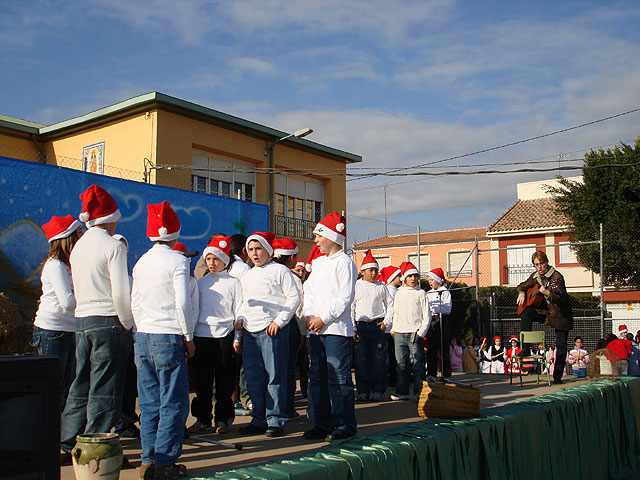 REPRESENTACIÓN DE NAVIDAD EN EL COLEGIO SANTA EULALIA - 18