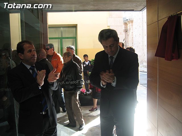 IZQUIERDA UNIDA DICE QUE VALCÁRCEL NO ACUDE A LA INAUGURACIÓN DEL AYUNTAMIENTO POR TEMOR A QUE LE ESTALLE LA TRAMA URBANÍSTICA DE SU PARTIDO EN TOTANA EN LAS MANOS - 11