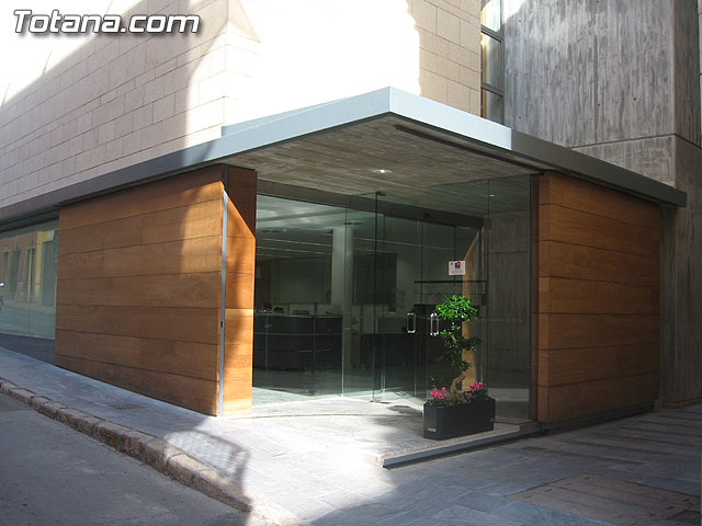 IZQUIERDA UNIDA DICE QUE VALCÁRCEL NO ACUDE A LA INAUGURACIÓN DEL AYUNTAMIENTO POR TEMOR A QUE LE ESTALLE LA TRAMA URBANÍSTICA DE SU PARTIDO EN TOTANA EN LAS MANOS - 5