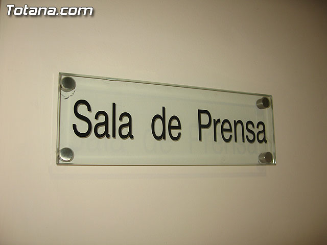 IZQUIERDA UNIDA DICE QUE VALCÁRCEL NO ACUDE A LA INAUGURACIÓN DEL AYUNTAMIENTO POR TEMOR A QUE LE ESTALLE LA TRAMA URBANÍSTICA DE SU PARTIDO EN TOTANA EN LAS MANOS - 30