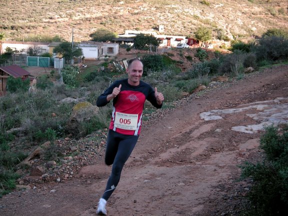 INTEGRANTES DEL CLUB DE ATLETISMO ÓPTICA SANTA EULALIA PARTICIPARON EN EN EL I ROLDÁN TRAIL - 3