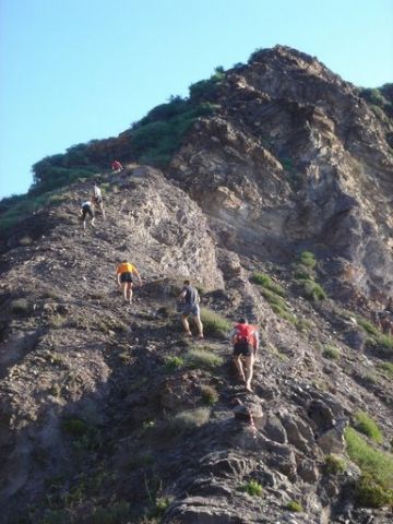 INTEGRANTES DEL CLUB DE ATLETISMO PTICA SANTA EULALIA PARTICIPARON EN EN EL I ROLDN TRAIL - 24