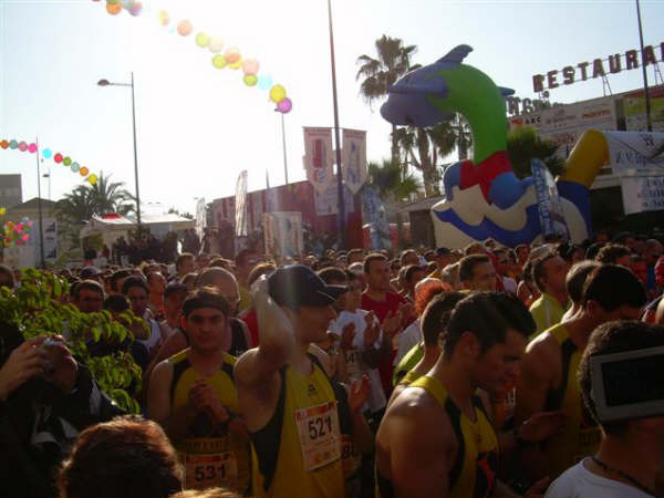 EL CLUB DE ATLETISMO PTICA SANTA EULALIA PARTICIP EN LA MEDIA MARATN INTERNACIONAL VILLA DE SANTA POLA - 1