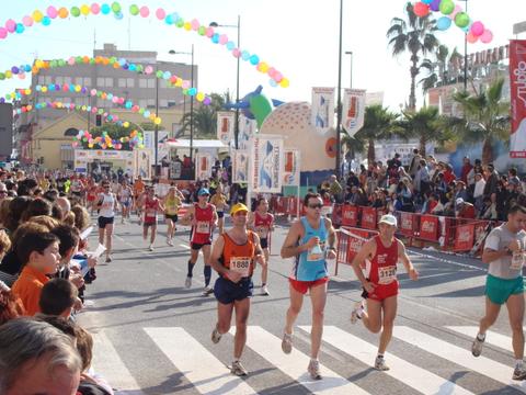 EL CLUB DE ATLETISMO ÓPTICA SANTA EULALIA PARTICIPÓ EN LA MEDIA MARATÓN INTERNACIONAL “VILLA DE SANTA POLA” - 8