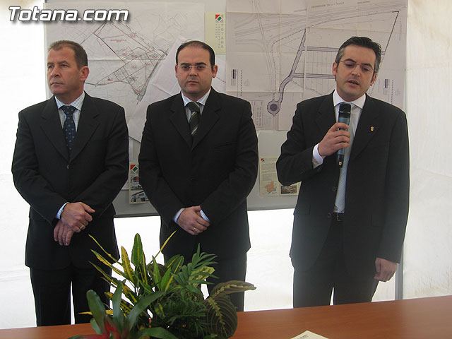 EL CONSEJERO DE INDUSTRIA Y LAS AUTORIDADES LOCALES INAUGURAN LA IV FASE DEL POLÍGONO EL SALADAR DE TOTANA AL QUE ACCEDEN 40 NUEVAS EMPRESAS - 3