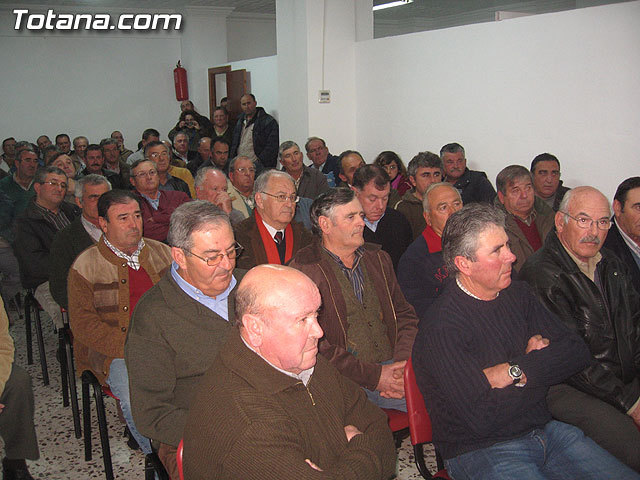 EL PRÓXIMO LUNES, LOS PRODUCTORES DE UVA DE MESA SE CONCENTRARÁN A LAS PUERTAS DE LA CONSEJERÍA DE AGRICULTURA - 4