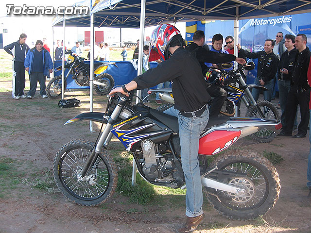 PRESENTACIN GAMA 2007 SHERCO, MTR Y GENERIC - 12