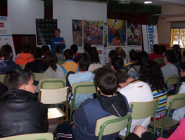 TOTANA PARTICIPÓ EN LA CAMPAÑA DE PREVENCIÓN DEL CONSUMO DE DROGAS ¡BÚRLALAS! - 5