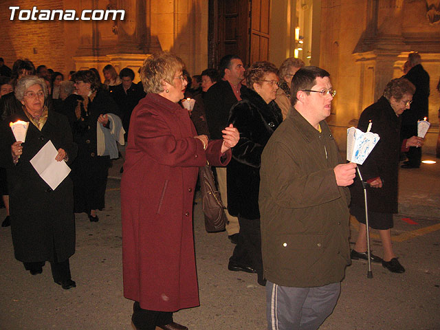 NUMEROSAS PERSONAS PARTICIPARON EL PASADO SBADO 10 DE FEBRERO EN UNA PROCESIN EN HONOR A LA VIRGEN DE LOURDES - 25