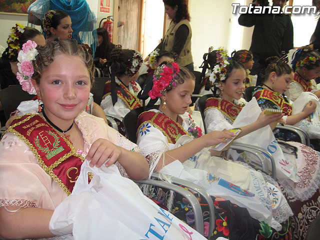 LAS CANDIDATAS A REINA DE LA HUERTA INFANTIL CELEBRAN UNA JORNADA DE CONVIVENCIA EN TOTANA CON MOTIVO DEL ACTO DE SU ELECCIÓN - 14