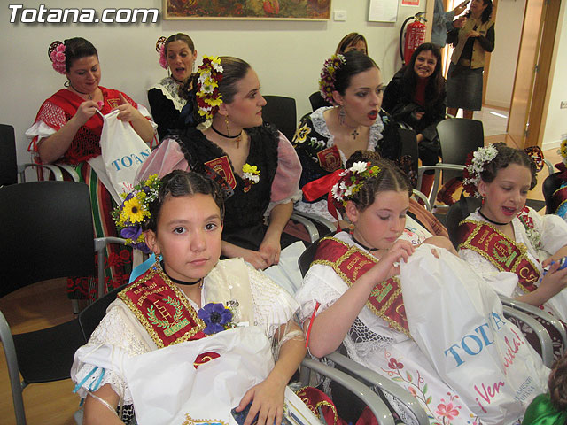 LAS CANDIDATAS A REINA DE LA HUERTA INFANTIL CELEBRAN UNA JORNADA DE CONVIVENCIA EN TOTANA CON MOTIVO DEL ACTO DE SU ELECCIÓN - 17