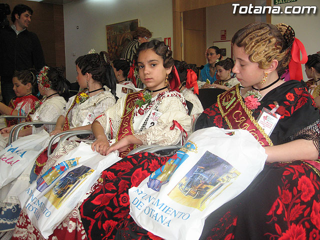 LAS CANDIDATAS A REINA DE LA HUERTA INFANTIL CELEBRAN UNA JORNADA DE CONVIVENCIA EN TOTANA CON MOTIVO DEL ACTO DE SU ELECCIÓN - 19