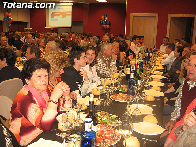 UN MILLAR DE PERSONAS ARROPAN AL CANDIDATO A LA ALCALDÍA DEL PP, JOSÉ MARTÍNEZ ANDREO, EN SU PRESENTACIÓN OFICIAL PÚBLICA - 30