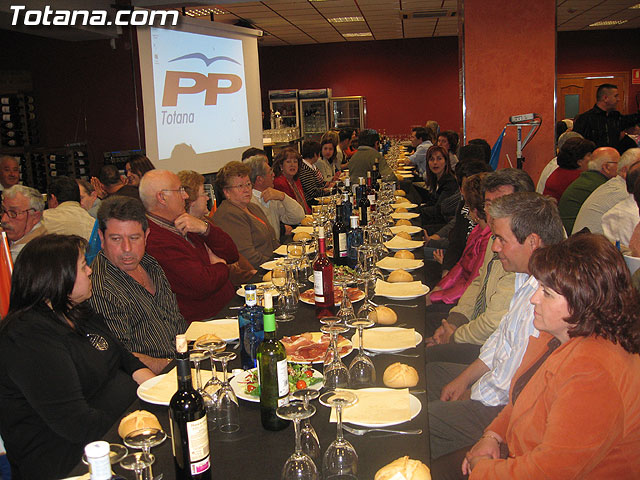 UN MILLAR DE PERSONAS ARROPAN AL CANDIDATO A LA ALCALDÍA DEL PP, JOSÉ MARTÍNEZ ANDREO, EN SU PRESENTACIÓN OFICIAL PÚBLICA - 27