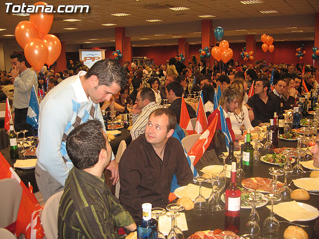 UN MILLAR DE PERSONAS ARROPAN AL CANDIDATO A LA ALCALDÍA DEL PP, JOSÉ MARTÍNEZ ANDREO, EN SU PRESENTACIÓN OFICIAL PÚBLICA - 40