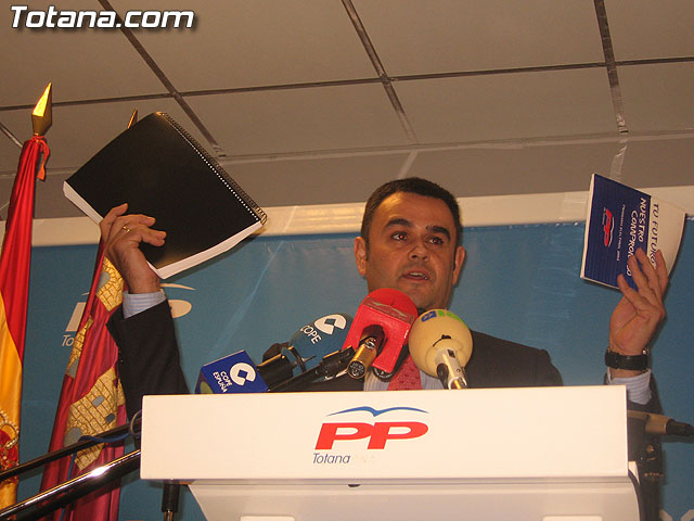 UN MILLAR DE PERSONAS ARROPAN AL CANDIDATO A LA ALCALDÍA DEL PP, JOSÉ MARTÍNEZ ANDREO, EN SU PRESENTACIÓN OFICIAL PÚBLICA - 92