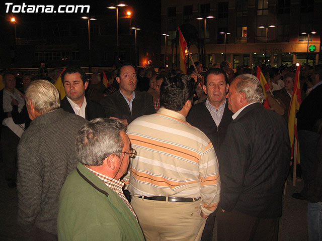 EL PP DE TOTANA CONSIDERA QUE ZAPATERO PASARÁ A LA HISTORIA COMO EL PRESIDENTE QUE HUMILLÓ A LAS VÍCTIMAS DEL TERRORISMO Y CHANTAJEÓ AL ESTADO DE DERECHO - 4