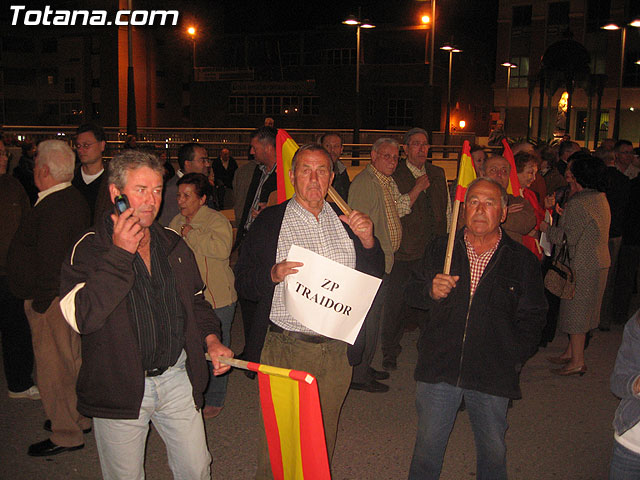 EL PP DE TOTANA CONSIDERA QUE ZAPATERO PASARÁ A LA HISTORIA COMO EL PRESIDENTE QUE HUMILLÓ A LAS VÍCTIMAS DEL TERRORISMO Y CHANTAJEÓ AL ESTADO DE DERECHO - 5