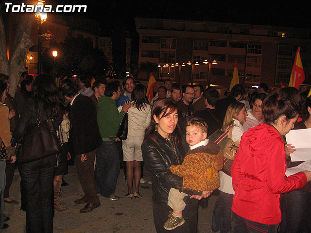 EL PP DE TOTANA CONSIDERA QUE ZAPATERO PASARÁ A LA HISTORIA COMO EL PRESIDENTE QUE HUMILLÓ A LAS VÍCTIMAS DEL TERRORISMO Y CHANTAJEÓ AL ESTADO DE DERECHO - 18