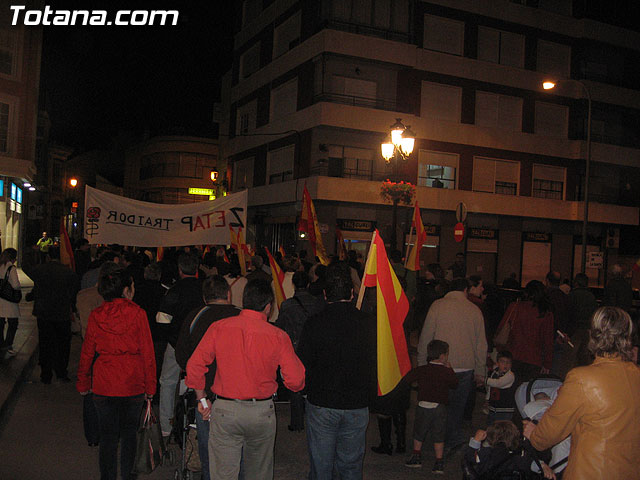 EL PP DE TOTANA CONSIDERA QUE ZAPATERO PASARÁ A LA HISTORIA COMO EL PRESIDENTE QUE HUMILLÓ A LAS VÍCTIMAS DEL TERRORISMO Y CHANTAJEÓ AL ESTADO DE DERECHO - 32