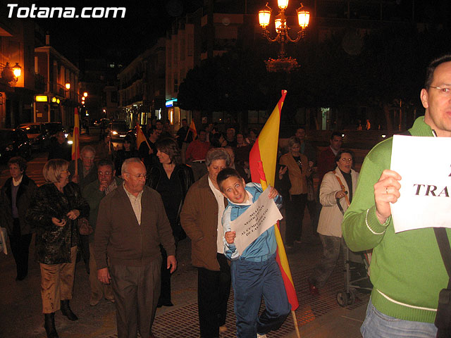 EL PP DE TOTANA CONSIDERA QUE ZAPATERO PASARÁ A LA HISTORIA COMO EL PRESIDENTE QUE HUMILLÓ A LAS VÍCTIMAS DEL TERRORISMO Y CHANTAJEÓ AL ESTADO DE DERECHO - 44