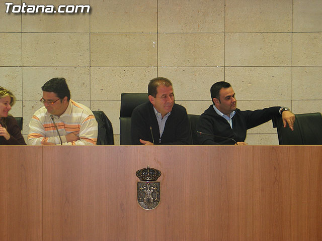 EL PSOE ANUNCIA QUE EL PP RECHAZA LA CONVOCATORIA DE UN REFERENDUM SOBRE EL PGOM - 4 EL PSOE ANUNCIA QUE EL PP RECHAZA LA CONVOCATORIA DE UN REFERENDUM SOBRE EL PGOM - 4