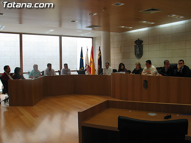 EL PSOE ANUNCIA QUE EL PP RECHAZA LA CONVOCATORIA DE UN REFERENDUM SOBRE EL PGOM - 15 EL PSOE ANUNCIA QUE EL PP RECHAZA LA CONVOCATORIA DE UN REFERENDUM SOBRE EL PGOM - 15