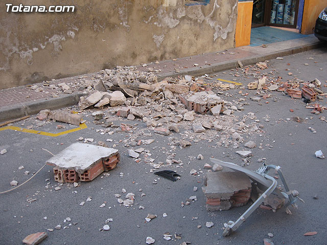 LA CONCEJALÍA DE SEGURIDAD Y PROTECCIÓN CIVIL MANTIENE EL DISPOSITIVO DE ALERTA ANTE EL FUERTE TEMPORAL DE VIENTO EN ESTE MUNICIPIO - 6 LA CONCEJALÍA DE SEGURIDAD Y PROTECCIÓN CIVIL MANTIENE EL DISPOSITIVO DE ALERTA ANTE EL FUERTE TEMPORAL DE VIENTO EN ESTE MUNICIPIO - 6
