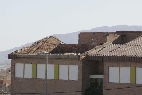 LA CONCEJALÍA DE SEGURIDAD Y PROTECCIÓN CIVIL MANTIENE EL DISPOSITIVO DE ALERTA ANTE EL FUERTE TEMPORAL DE VIENTO EN ESTE MUNICIPIO - 25 LA CONCEJALÍA DE SEGURIDAD Y PROTECCIÓN CIVIL MANTIENE EL DISPOSITIVO DE ALERTA ANTE EL FUERTE TEMPORAL DE VIENTO EN ESTE MUNICIPIO - 25