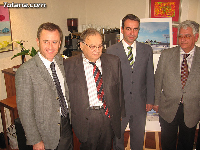 MARYPER FIRMA EL ACUERDO DE FINANCIACIÓN DE LA NUEVA PLANTA DEL SALADAR - 19 MARYPER FIRMA EL ACUERDO DE FINANCIACIÓN DE LA NUEVA PLANTA DEL SALADAR - 19