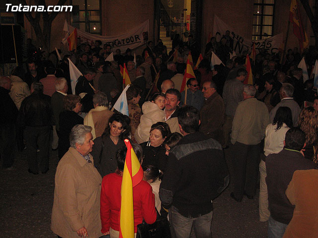 MANIFESTACIÓN 9 MARZO 2007 - 10