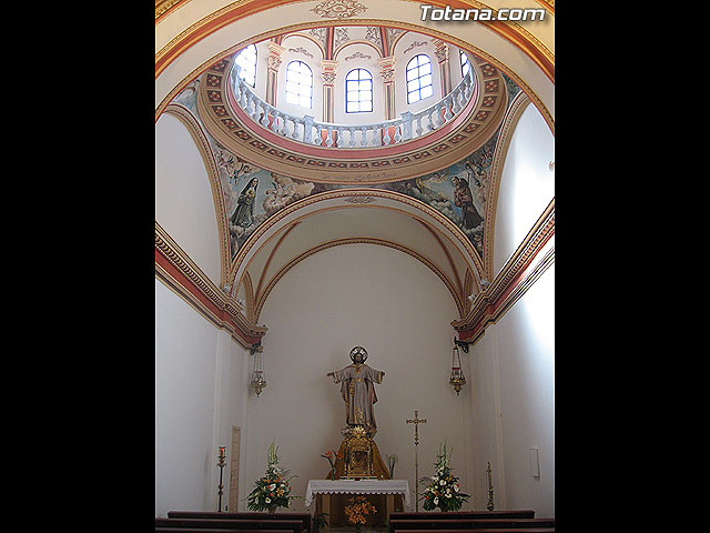 SE INAUGURA LA CAPILLA DEL SAGRADO CORAZÓN DE JESÚS EN LA PARROQUIA DE SANTIAGO, RESTAURADA ÍNTEGRAMENTE POR EL AYUNTAMIENTO CON UN PRESUPUESTO DE MÁS DE 200.000 EUROS - 1 SE INAUGURA LA CAPILLA DEL SAGRADO CORAZÓN DE JESÚS EN LA PARROQUIA DE SANTIAGO, RESTAURADA ÍNTEGRAMENTE POR EL AYUNTAMIENTO CON UN PRESUPUESTO DE MÁS DE 200.000 EUROS - 1