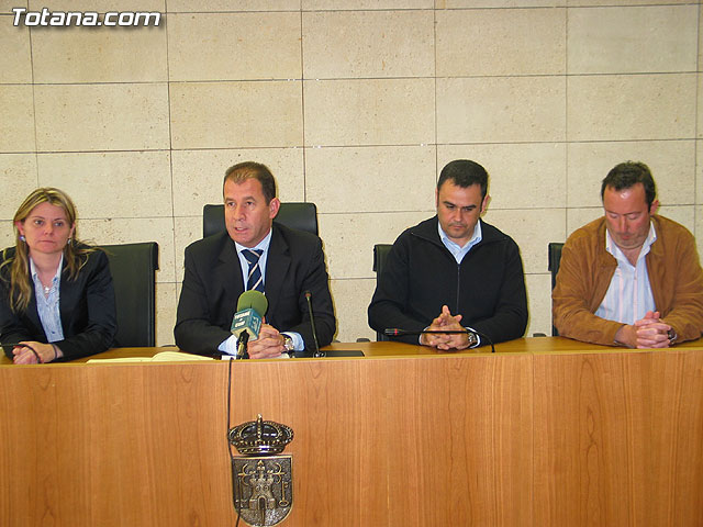 TOMA POSESIÓN EL NUEVO INGENIERO TÉCNICO AGRÍCOLA COMO FUNCIONARIO MUNICIPAL - 5