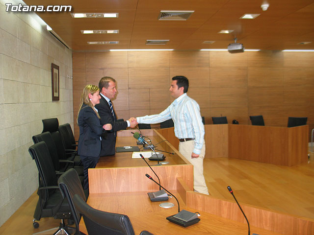 TOMA POSESIÓN EL NUEVO INGENIERO TÉCNICO AGRÍCOLA COMO FUNCIONARIO MUNICIPAL - 6