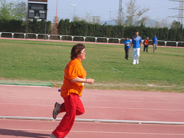 MARI CARMEN ROBLES Y PEDRO CÁNOVAS CONSIGUEN SUBIR AL PODIUM EN EL CAMPEONATO REGIONAL DE ATLETISMO - 43