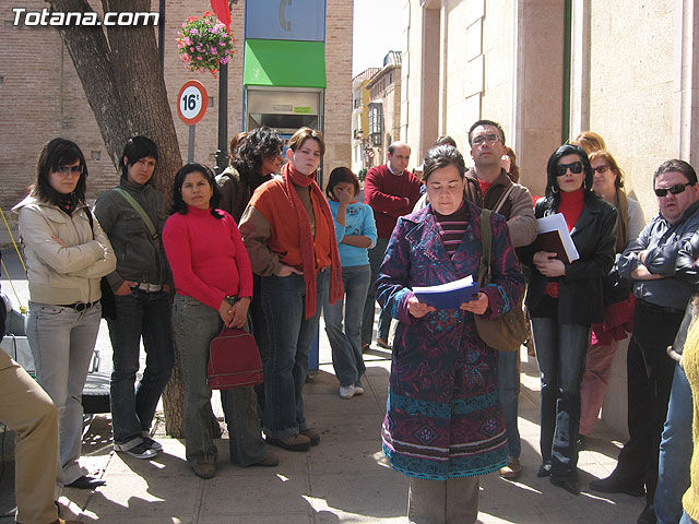 LEEN UN MANIFIESTO EN LA PUERTA DEL AYUNTAMIENTO CON MOTIVO DEL DÍA INTERNACIONAL CONTRA EL RACISMO Y LA XENOFOBIA - 7 LEEN UN MANIFIESTO EN LA PUERTA DEL AYUNTAMIENTO CON MOTIVO DEL DÍA INTERNACIONAL CONTRA EL RACISMO Y LA XENOFOBIA - 7
