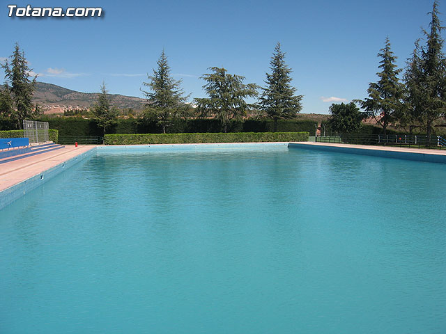 SE INAUGURAN LAS OBRAS DE ACCESO PARA DISCAPACITADOS EN EL POLIDEPORTIVO MUNICIPAL 6 DE DICIEMBRE - 28