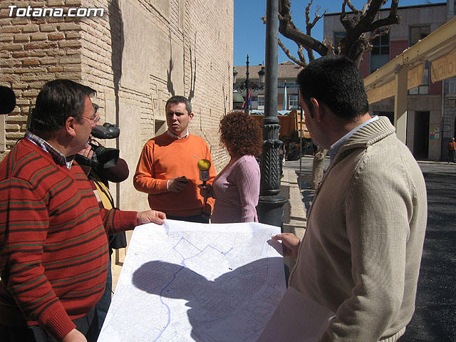 SE DESTINA MÁS DE 180.000 EUROS A LAS OBRAS DE ASFALTADO DE LAS PRINCIPALES CALLES Y AVENIDAS DEL CASCO URBANO - 24