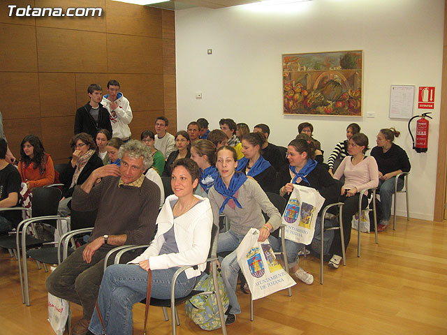 SE OFRECE UNA RECEPCIÓN INSTITUCIONAL A 50 ALUMNOS FRANCESES QUE ESTÁN DE INTERCAMBIO EN TOTANA - 6 SE OFRECE UNA RECEPCIÓN INSTITUCIONAL A 50 ALUMNOS FRANCESES QUE ESTÁN DE INTERCAMBIO EN TOTANA - 6