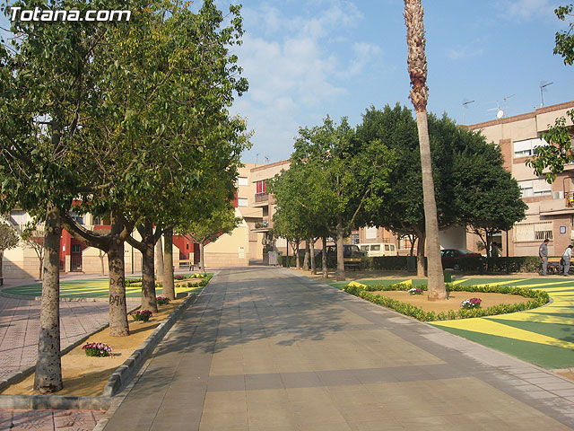 ALUMNOS-TRABAJADORES DE LA ESCUELA TALLER SANTA EULALIA REHABILITAN EL “JARDÍN DEL CONDADO” EN EL BARRIO DE “LA CERÁMICA” - 6