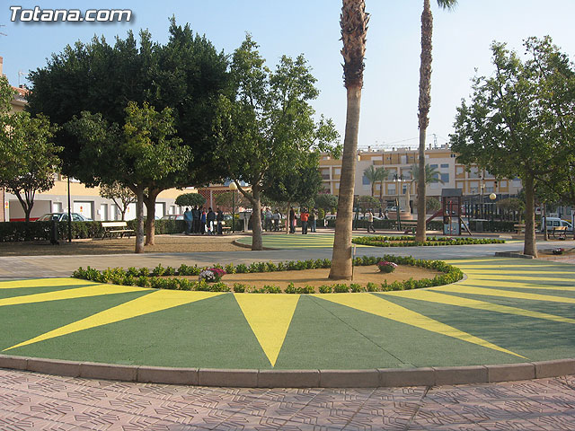 ALUMNOS-TRABAJADORES DE LA ESCUELA TALLER SANTA EULALIA REHABILITAN EL “JARDÍN DEL CONDADO” EN EL BARRIO DE “LA CERÁMICA” - 19