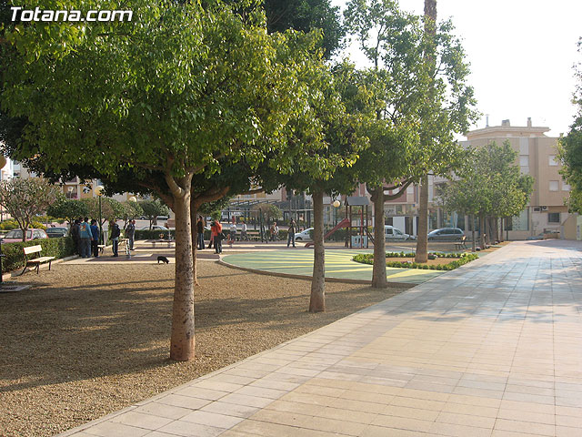 ALUMNOS-TRABAJADORES DE LA ESCUELA TALLER SANTA EULALIA REHABILITAN EL “JARDÍN DEL CONDADO” EN EL BARRIO DE “LA CERÁMICA” - 17