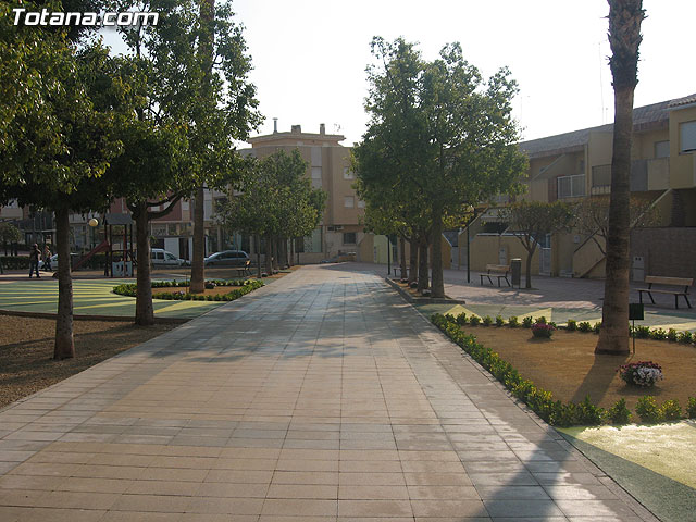 ALUMNOS-TRABAJADORES DE LA ESCUELA TALLER SANTA EULALIA REHABILITAN EL “JARDÍN DEL CONDADO” EN EL BARRIO DE “LA CERÁMICA” - 18