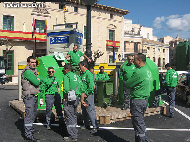 SE PRESENTA EL NUEVO SERVICIO DE LIMPIEZA VIARIA Y RECOGIDA DE RESIDUOS SÓLIDOS URBANOS CON UN PRESUPUESTO TOTAL DE MÁS DE 1,2 MILLONES DE EUROS, Y MÁS MEDIOS HUMANOS Y MATERIALES - 2