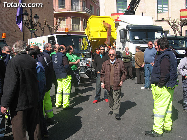 SE PRESENTA EL NUEVO SERVICIO DE LIMPIEZA VIARIA Y RECOGIDA DE RESIDUOS SÓLIDOS URBANOS CON UN PRESUPUESTO TOTAL DE MÁS DE 1,2 MILLONES DE EUROS, Y MÁS MEDIOS HUMANOS Y MATERIALES - 20