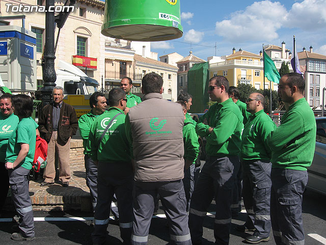 SE PRESENTA EL NUEVO SERVICIO DE LIMPIEZA VIARIA Y RECOGIDA DE RESIDUOS SÓLIDOS URBANOS CON UN PRESUPUESTO TOTAL DE MÁS DE 1,2 MILLONES DE EUROS, Y MÁS MEDIOS HUMANOS Y MATERIALES - 21