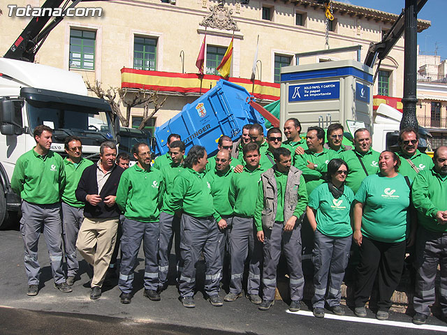 SE PRESENTA EL NUEVO SERVICIO DE LIMPIEZA VIARIA Y RECOGIDA DE RESIDUOS SÓLIDOS URBANOS CON UN PRESUPUESTO TOTAL DE MÁS DE 1,2 MILLONES DE EUROS, Y MÁS MEDIOS HUMANOS Y MATERIALES - 43