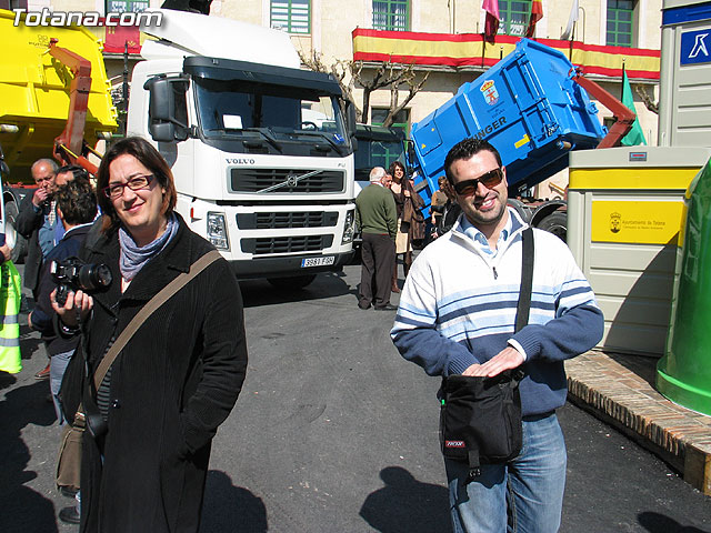 SE PRESENTA EL NUEVO SERVICIO DE LIMPIEZA VIARIA Y RECOGIDA DE RESIDUOS SÓLIDOS URBANOS CON UN PRESUPUESTO TOTAL DE MÁS DE 1,2 MILLONES DE EUROS, Y MÁS MEDIOS HUMANOS Y MATERIALES - 54