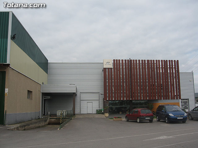 LA CONSEJERA DE TRABAJO Y POLÍTICA SOCIAL VISITA LAS INSTALACIONES DE LA COOPERATIVA AGRARIA DE TOTANA (COATO) - 2